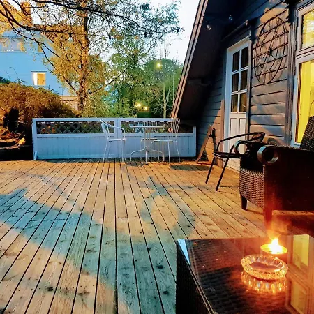 Central At Bertis Ap 2 Nice And Cozy Central 3 Bedrooms And Bigterrace Lägenhet