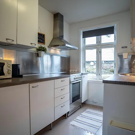 Central At Bertis Ap 2 Nice And Cozy Central 3 Bedrooms And Bigterrace Lägenhet *